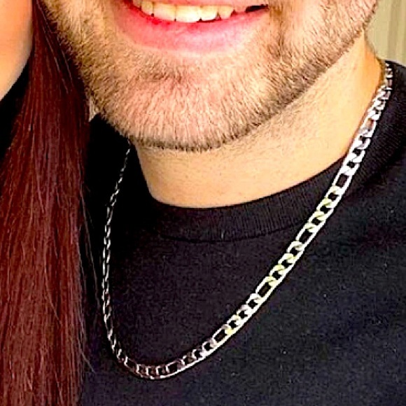 STAINLESS STEEL FIGARO CHAIN LINK NECKLACE - Picture 8 of 16